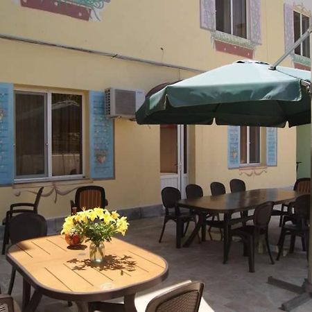 Bonjour House Hotel Erevan Exterior foto