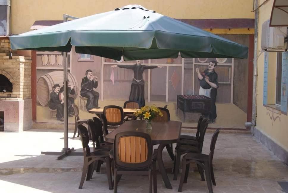 Bonjour House Hotel Erevan Exterior foto